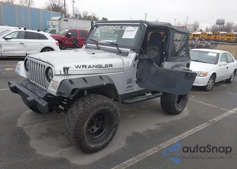 2004 Jeep Wrangler X z USA, uszkodzony, nr VIN 1J4FA39S44P792903